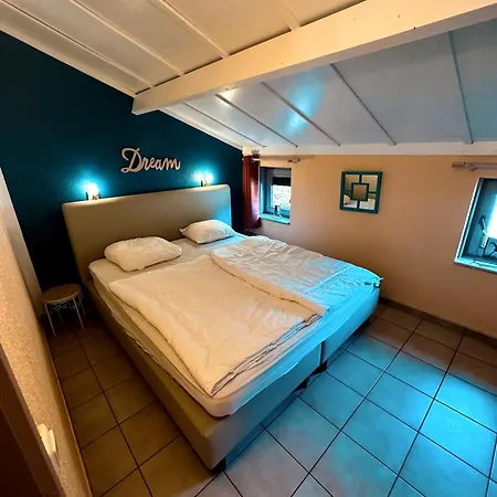 Ferienpark Zeepark Zeewind 3*